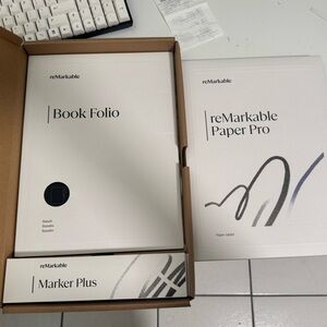 Paper Pro Tablet with Marker Plus - White